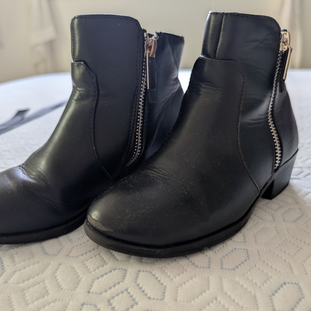 Girls Size 12 Black Ankle Boots
